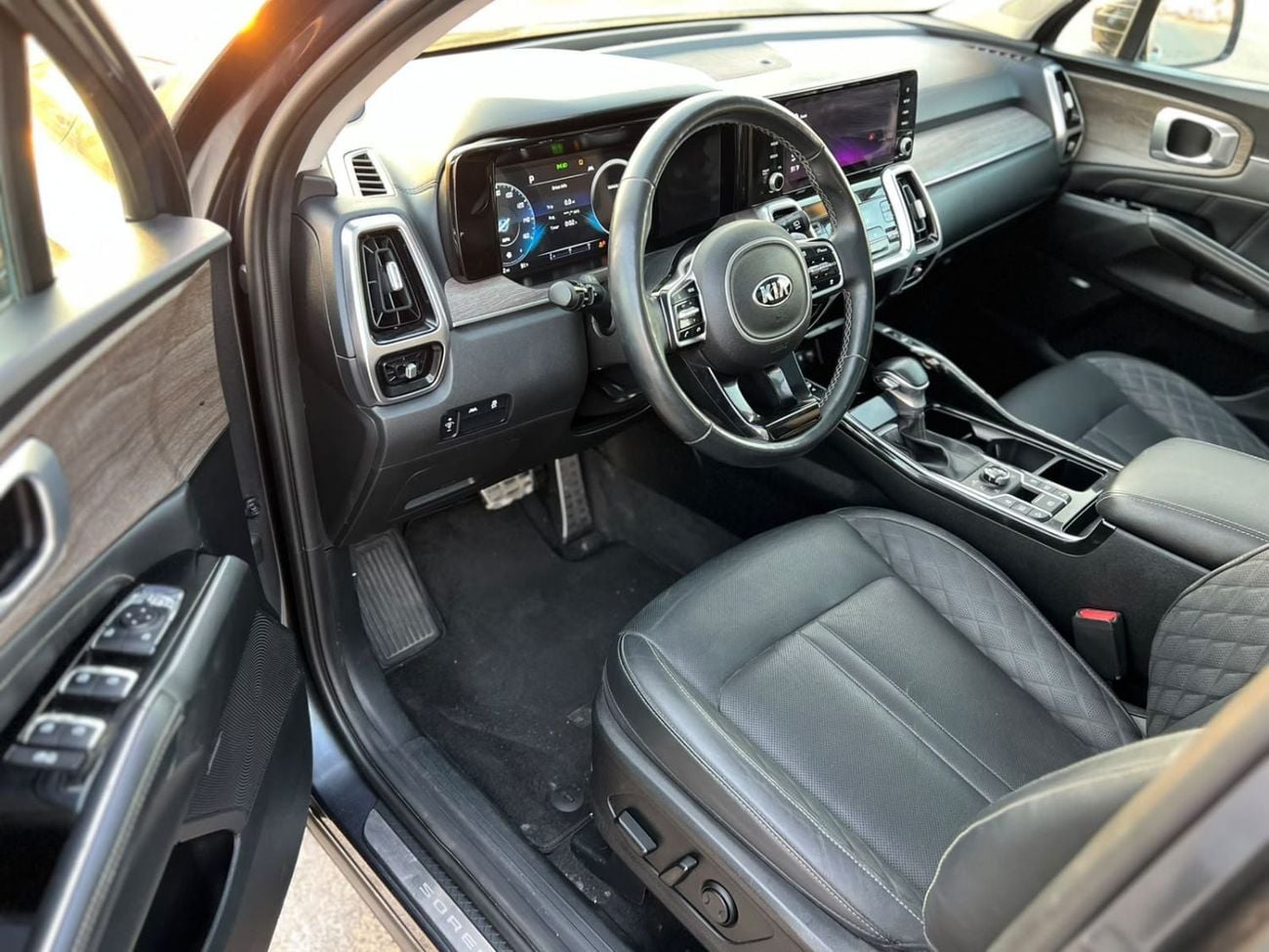 Kia Sorento EX TOP 2021 Kia Sorento SX Prestige Full Option 2.5L V6 Panoramic View - Leather Seat &”Electric -360* CAM