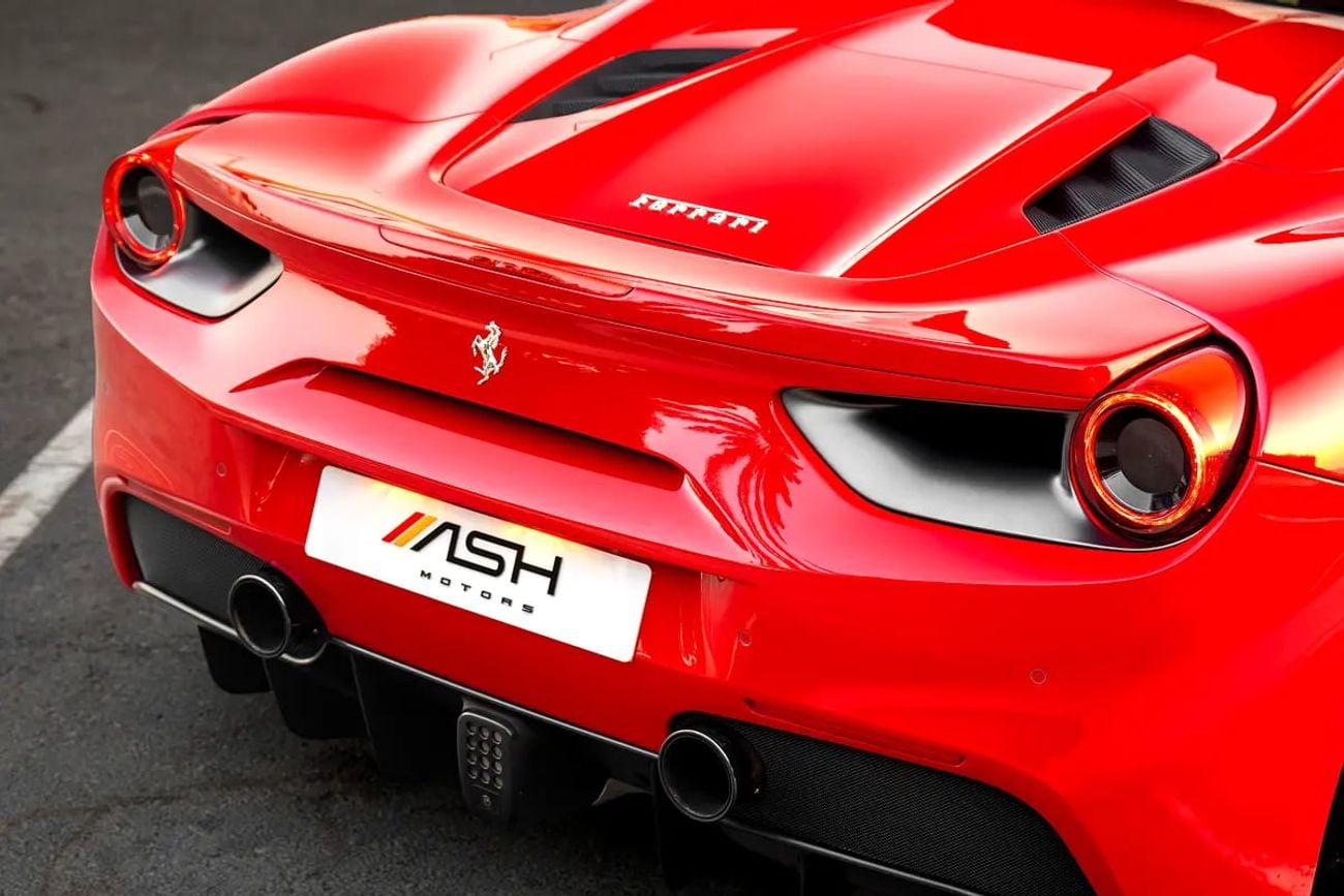 فيراري 488 سبايدر ستاندارد GCC | 35,000 KM | Power Craft Exhaust