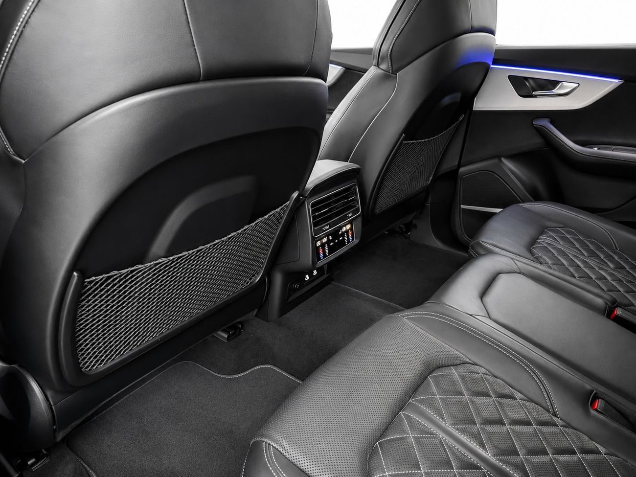 Audi Q8 55 TFSI S-LINE LUXURY