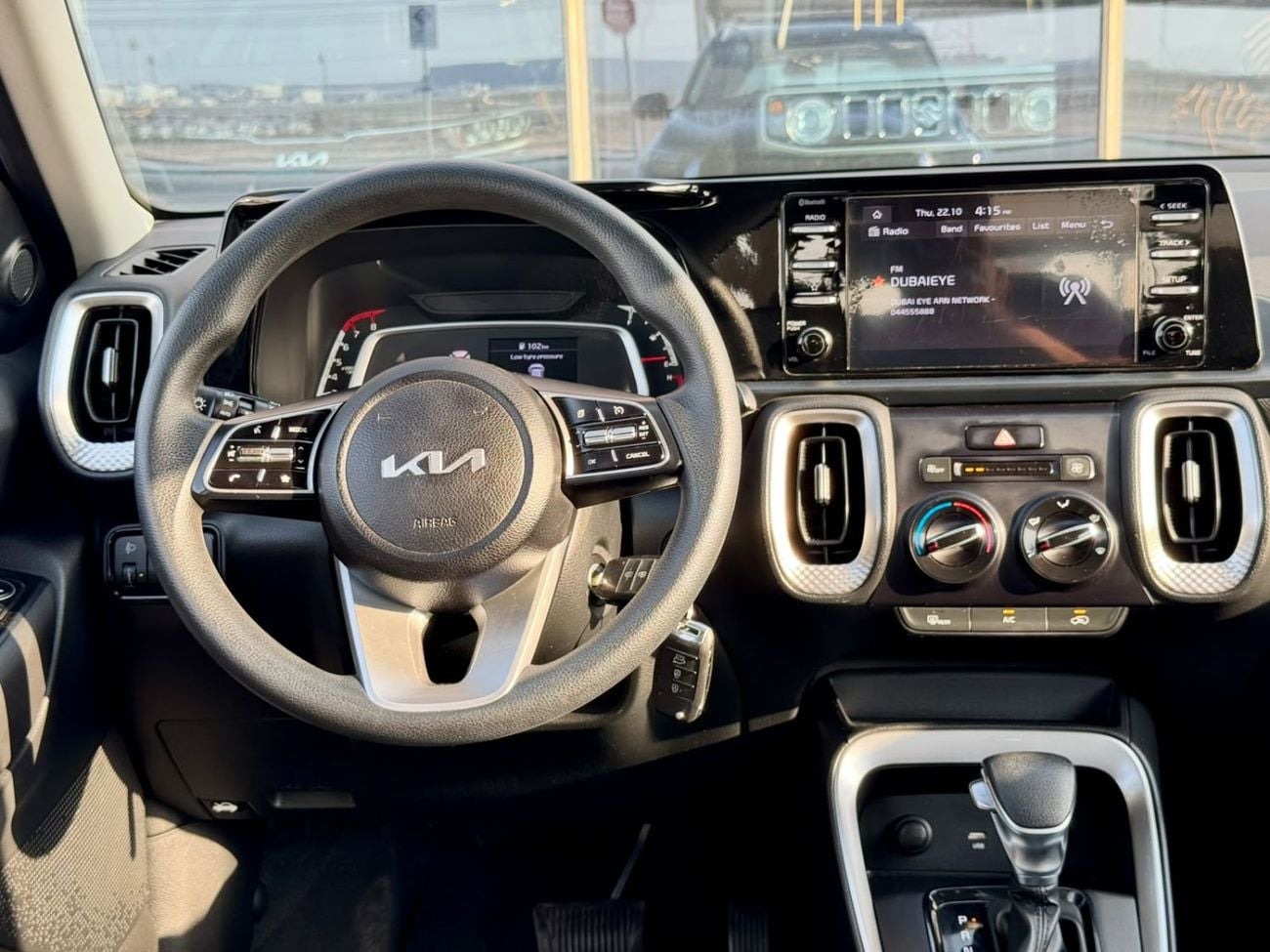 Kia Sonet EX 735/-Monthly l GCC l 1.5 l Cruise, Camera, GPS l Accident Free