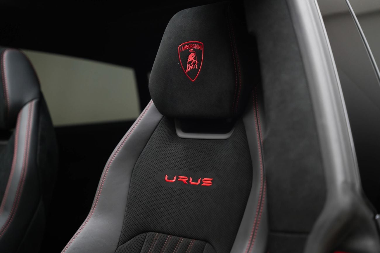 Lamborghini Urus PERFORMANTE