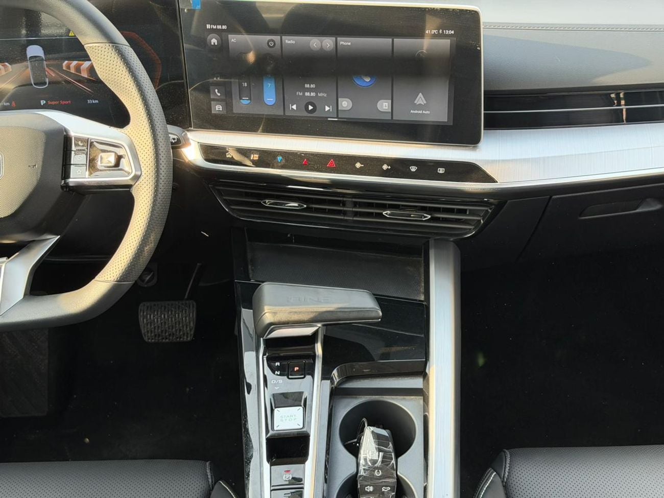 MG One STANDARD 1.5L Petrol 2024 Export Price @ 47,000 AED