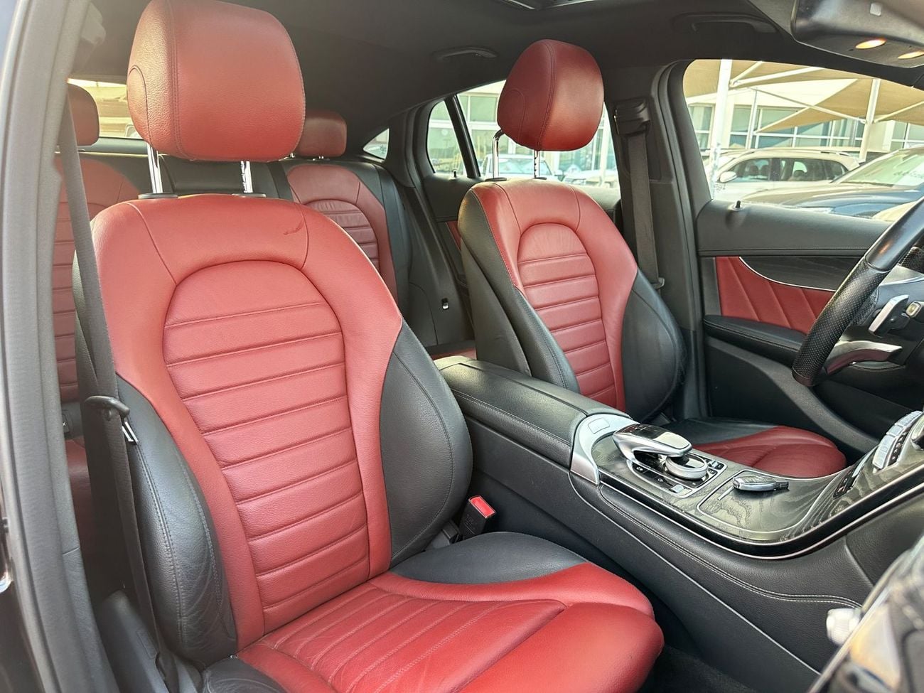 مرسيدس بنز GLC 250 AMG
