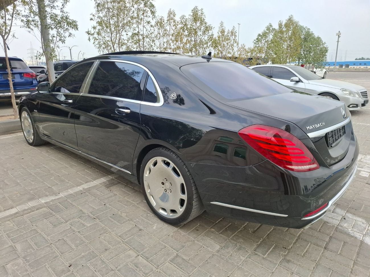 مرسيدس مايباخ s600 مايباخ