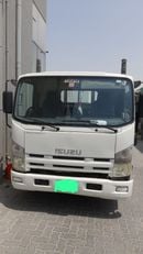 Isuzu NPR STANDARD