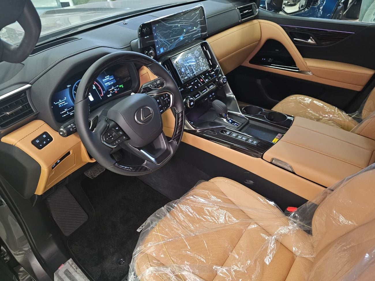 Lexus LX700h SIGNATURE 2026 Lexus LX 700h Signature Hybrid I ALFUTTAIM GCC Specs