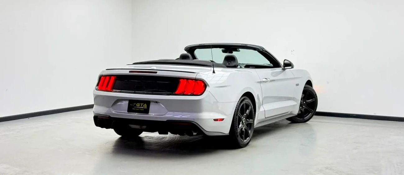 Ford Mustang GT PREMIUM Convertible, Warranty, Full Service History, Fully Loaded, GCC