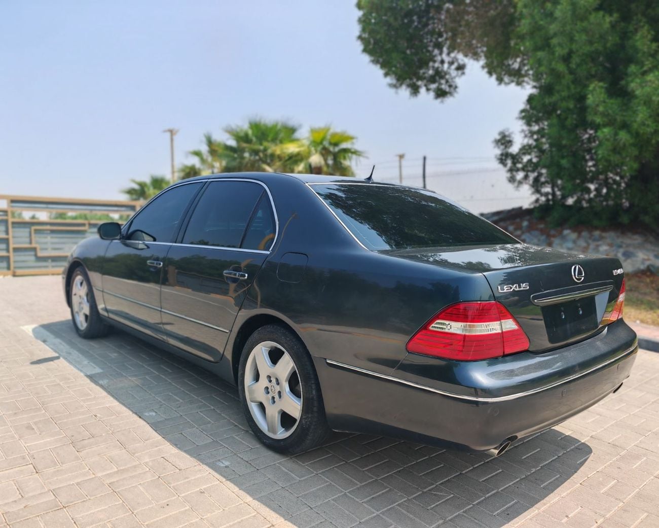 Lexus LS430 TOP