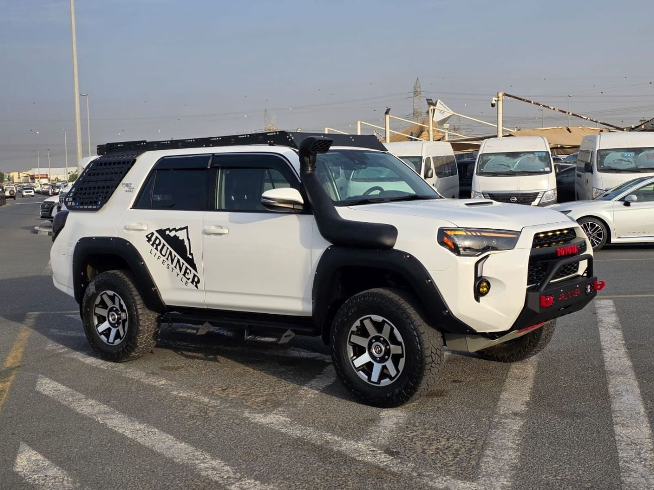 Toyota 4Runner LIMITED 4x4, Push button, leather seats and off road kits