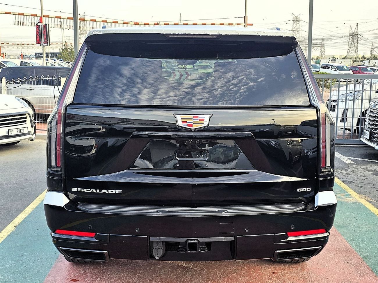 Cadillac Escalade SPORT PLATINUM Cadillac Escalade 6.2L Petrol V8 4WD Sport Black Color 2026 Model
