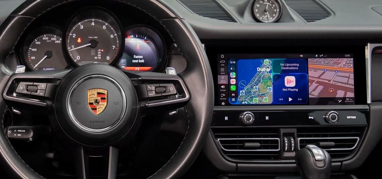 Porsche Macan STANDARD AWD 2.0L • Full Service History • GCC Spec