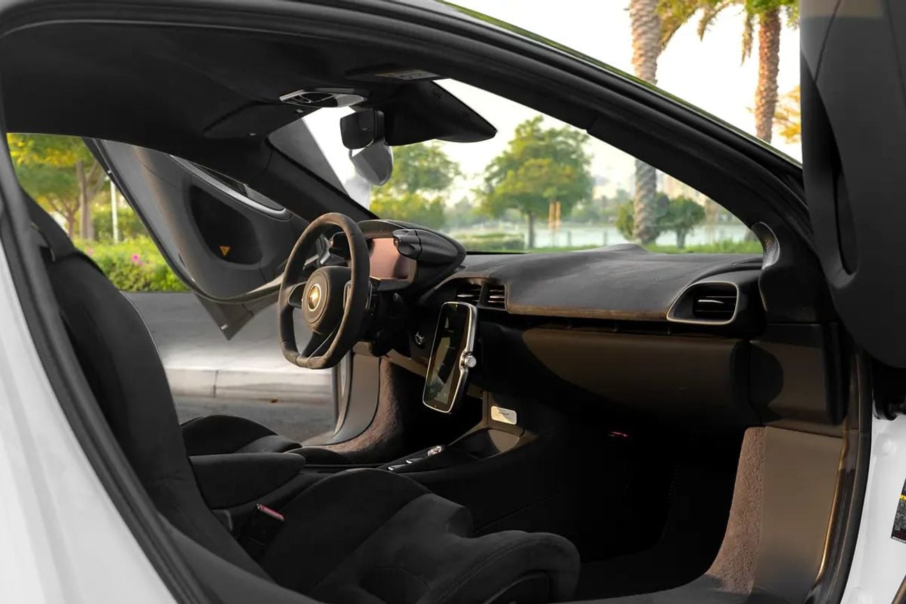 McLaren Artura Performance | | Only 900kms | Japanese Spec | Brand Condition