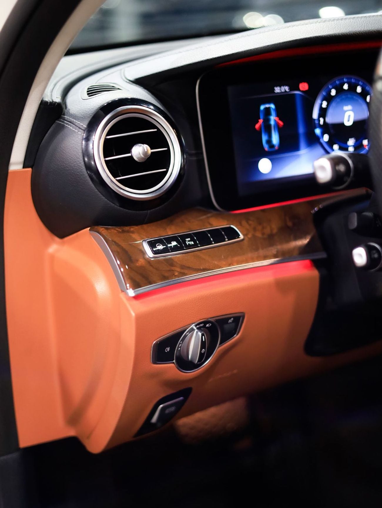 Mercedes Benz E400 STANDARD