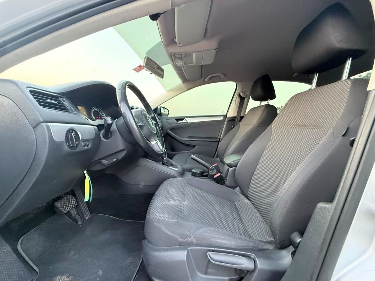 Volkswagen Jetta TRENDLINE S