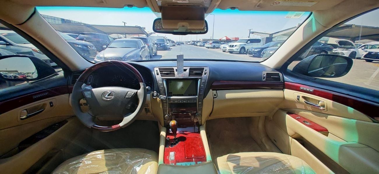 Lexus LS460 LWB 5ST
