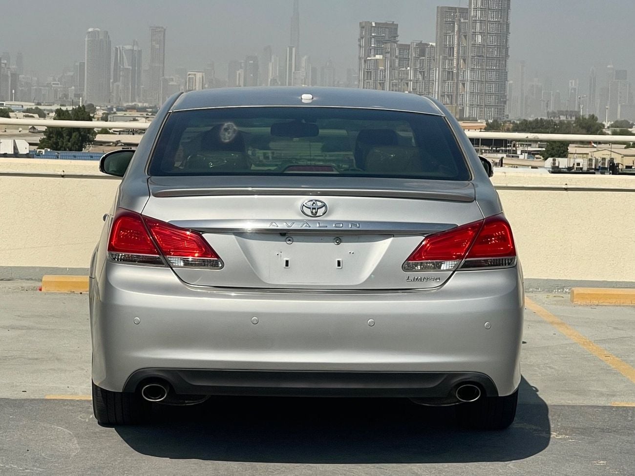 Toyota Avalon LIMITED | GCC Specification