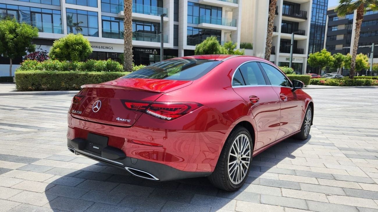 Mercedes Benz CLA250 Premium +
