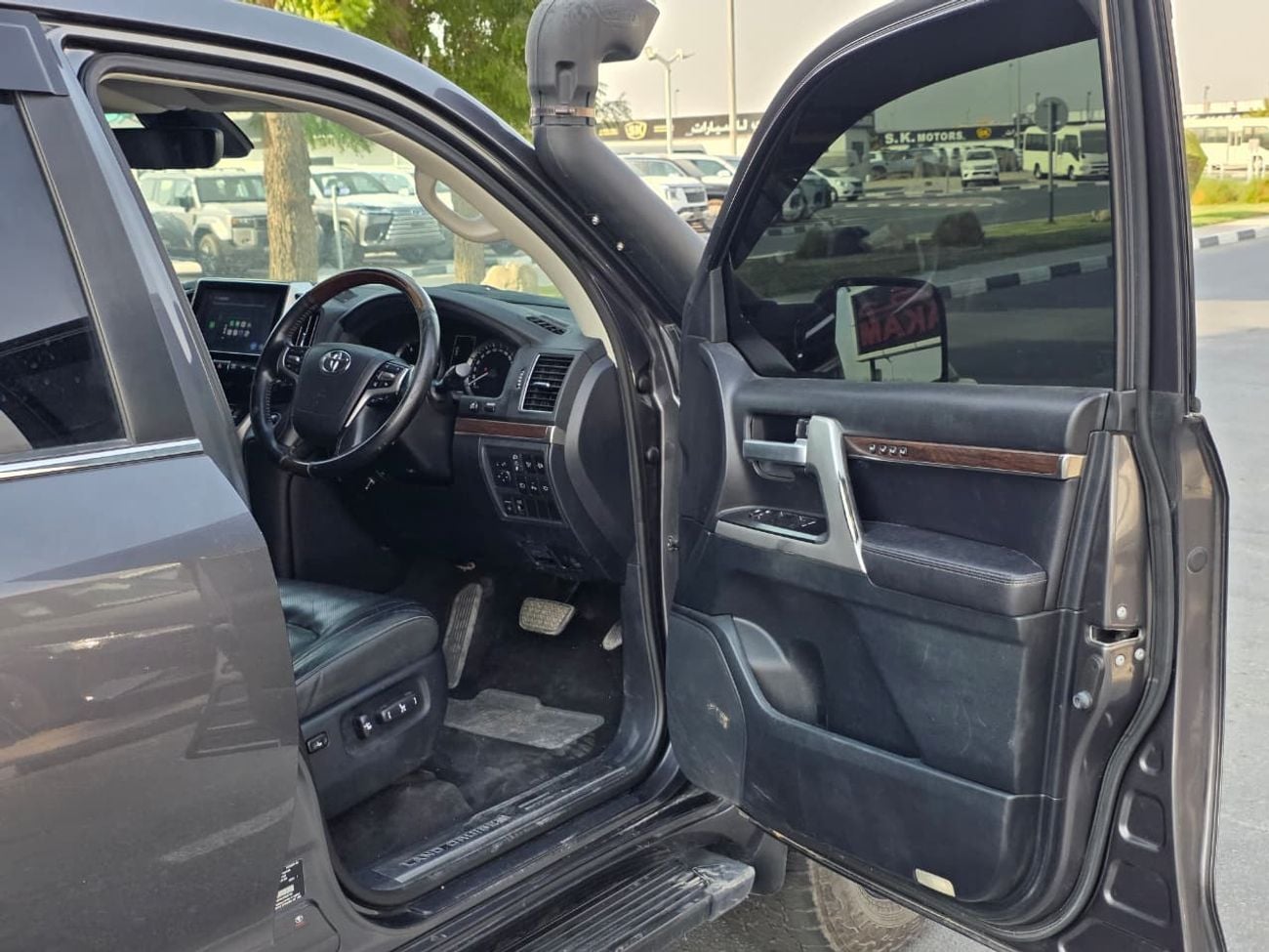 Toyota Land Cruiser diesel Sahara