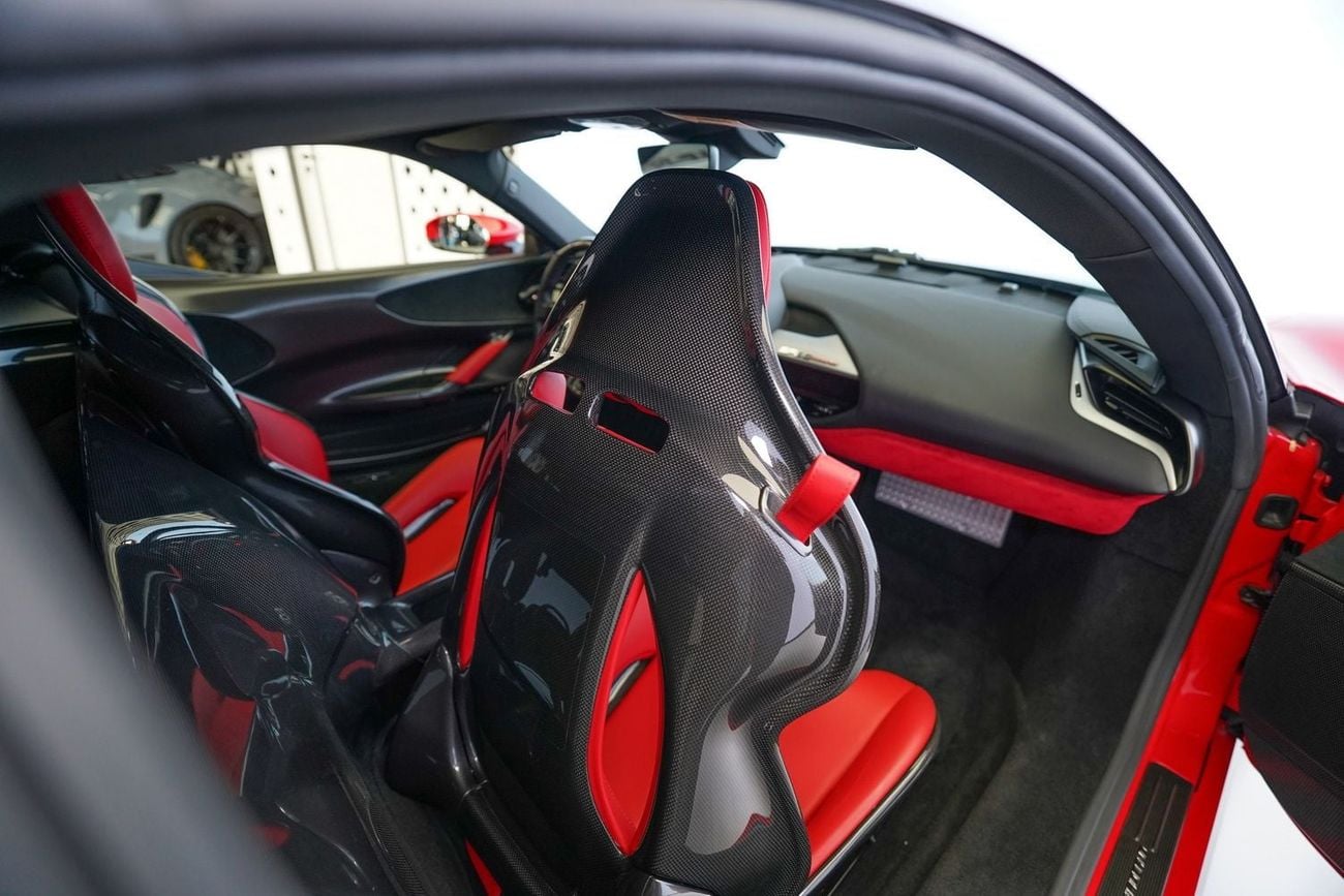 Ferrari SF90 STRADALE ASSETTO FIORANO