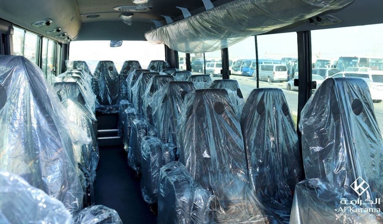 Hyundai County 3.9L BUS 3.9L Diesel Engine with Manual Transmission | 29 Seats | POWER SLIDING DOOR | AC/Heater | AM/FM