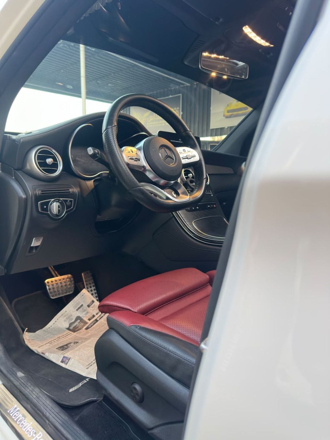 Mercedes Benz GLC200 STANDARD