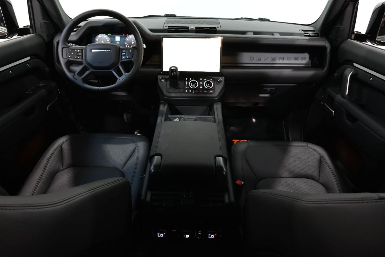 Land Rover Defender 110 X-DYNAMIC HSE P400 2026 Land Rover Defender 110 X-Dynamic HSE P400, 5 Years Land Rover Warranty, Brand New*, GCC