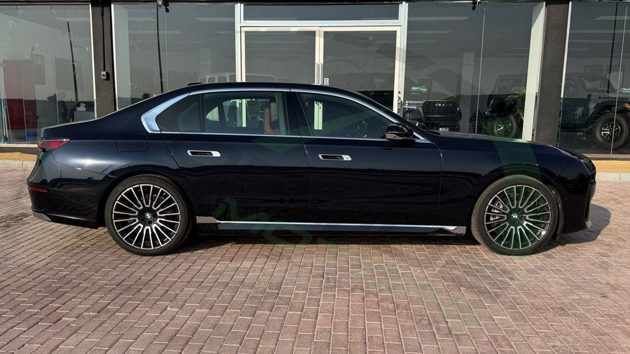 بي أم دبليو 740i 3.0TT 2026 ( For Export ) BMW 7-Series RWD GCC BRAND NEW