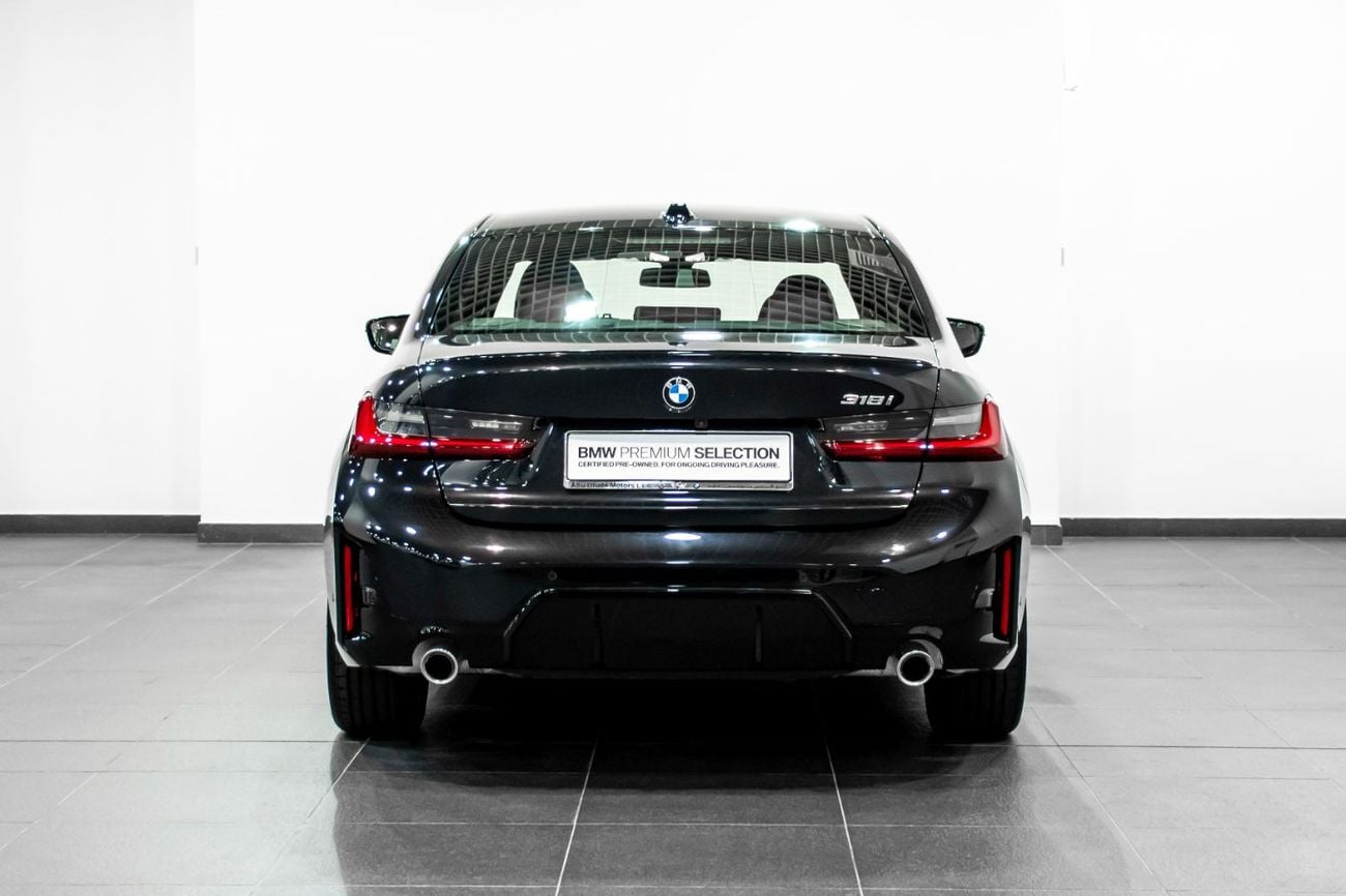 BMW 318i LUXURY M SPORT PACKAGE