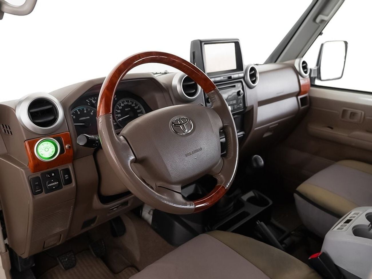 Toyota Land Cruiser 70 LC76 LX