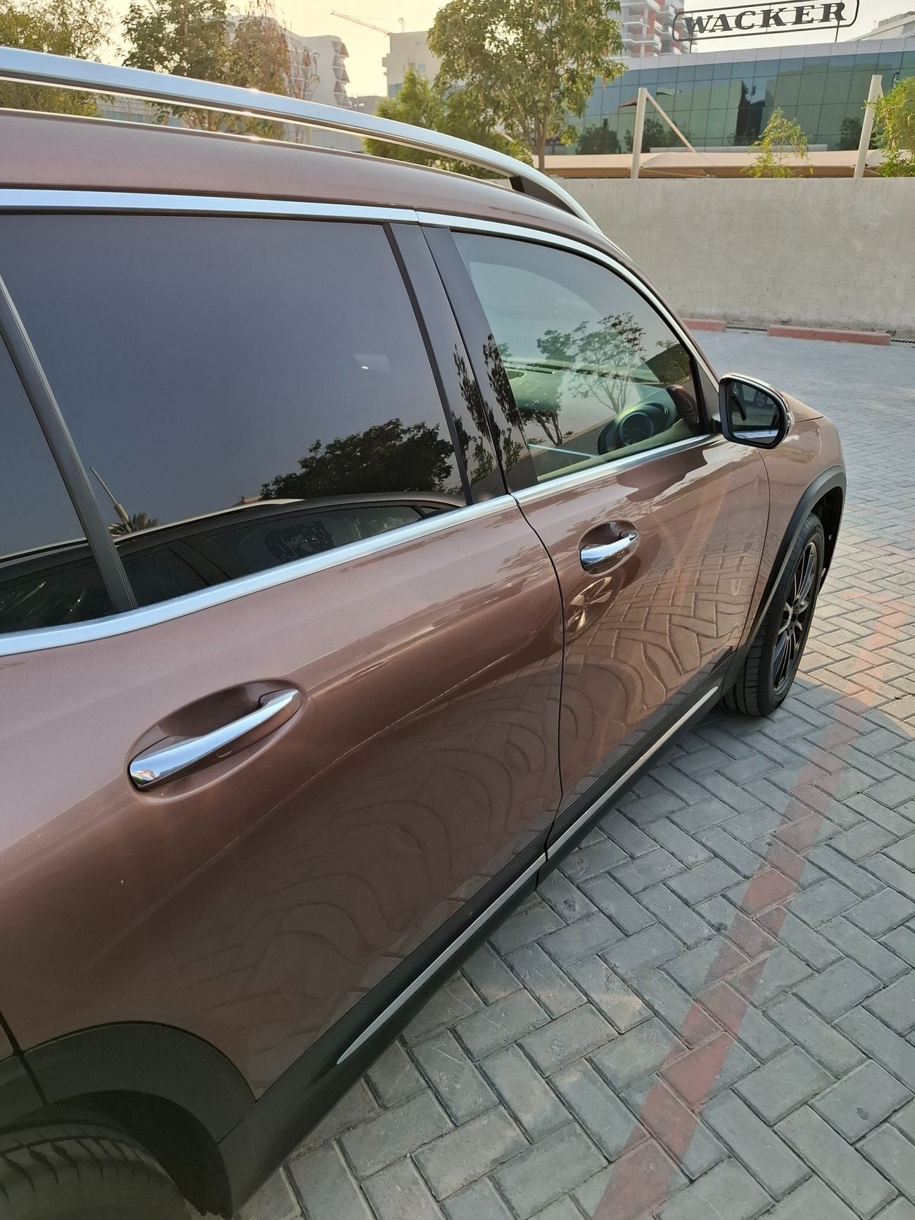 مرسيدس بنز GLB 250 4MATIC