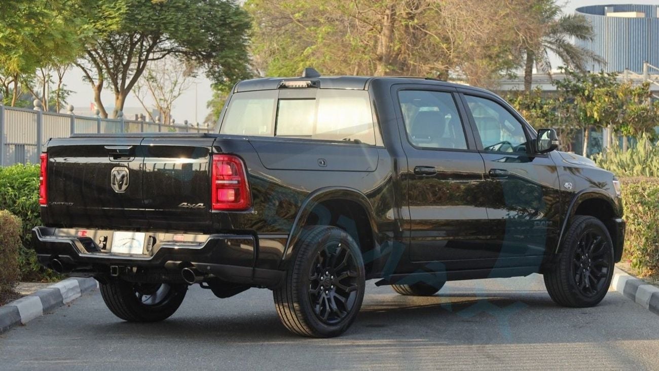 رام 1500 LIMITED Crew Cab eTorque V8 5.7L GCC 2026 With 5 Years or 200,000 Km Warranty