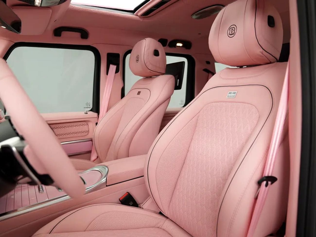 Mercedes Benz G63 AMG STANDARD EXCLUSIVE G63 AMG | WARRANTY | Pink Leather Interior | Carbon Exterior Package