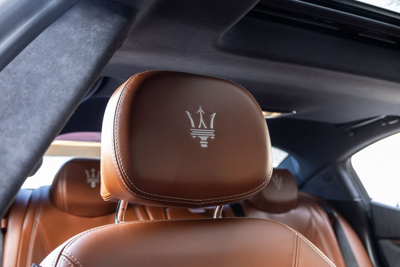 Maserati Ghibli GRANLUSSO Maserati Ghibli Granlusso 2020 GCC | Warranty
