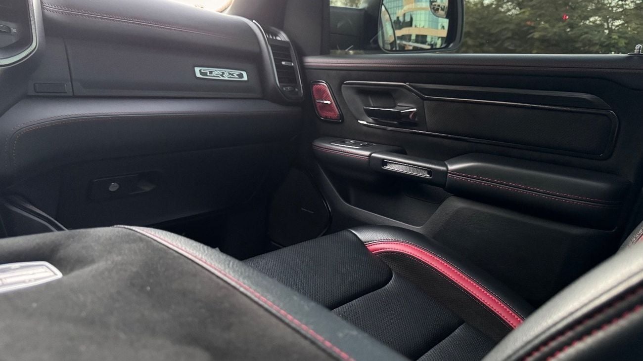 RAM 1500 TRX 6.2L