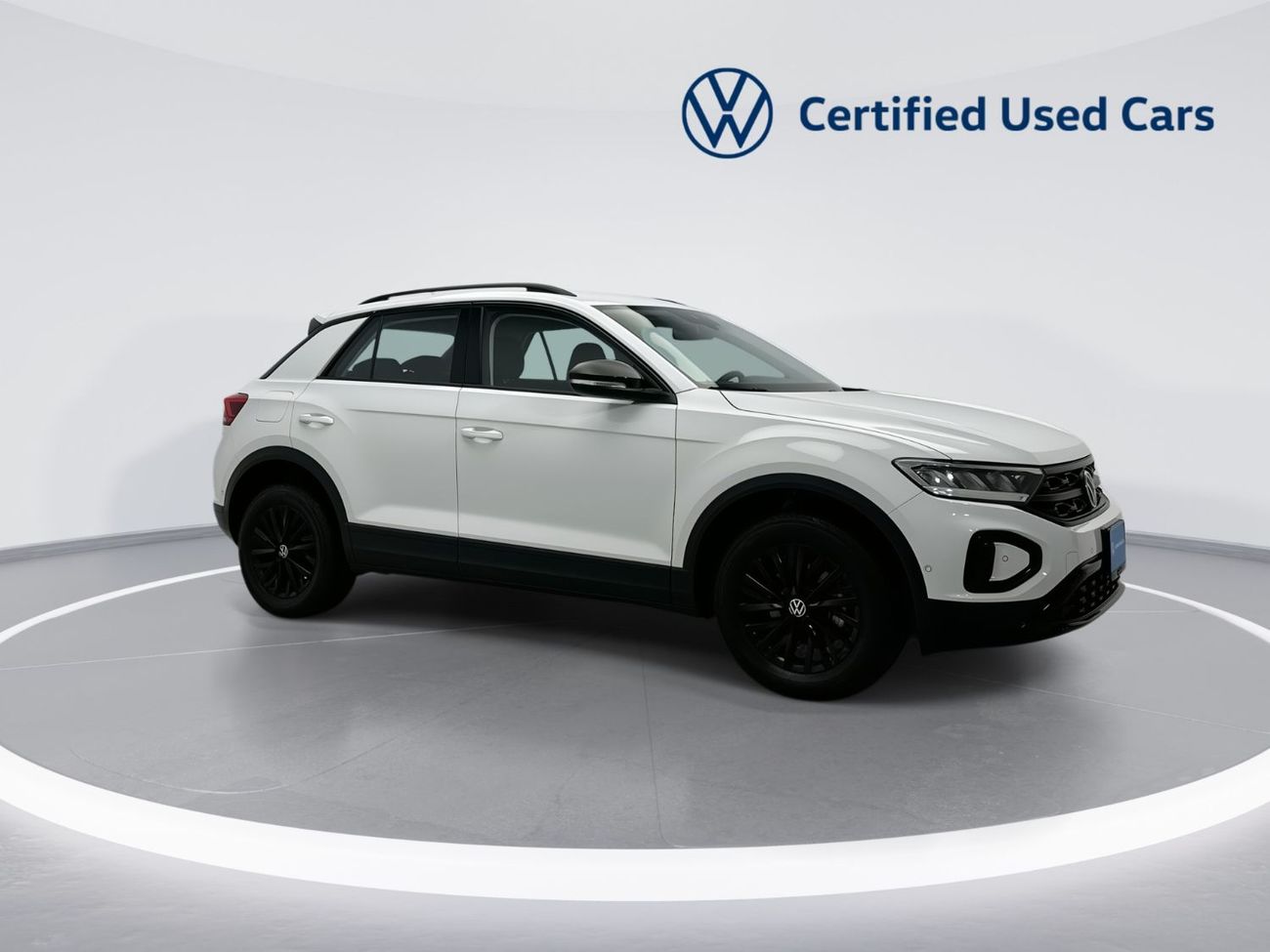 فولكس واجن T ROC LIFE Black Style 1.4L | Adaptive Cruise | LED Headlights | Discover Media Navigation | Rear Ca