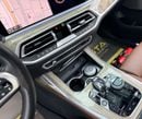 بي أم دبليو X7 40i M SPORT بي إم دبليو X7 xDrive40i M-Sport موديل 2020، مع ضمان، وسجل صيانة كامل لدى بي إم دبليو، 7 مقاعد، كامل