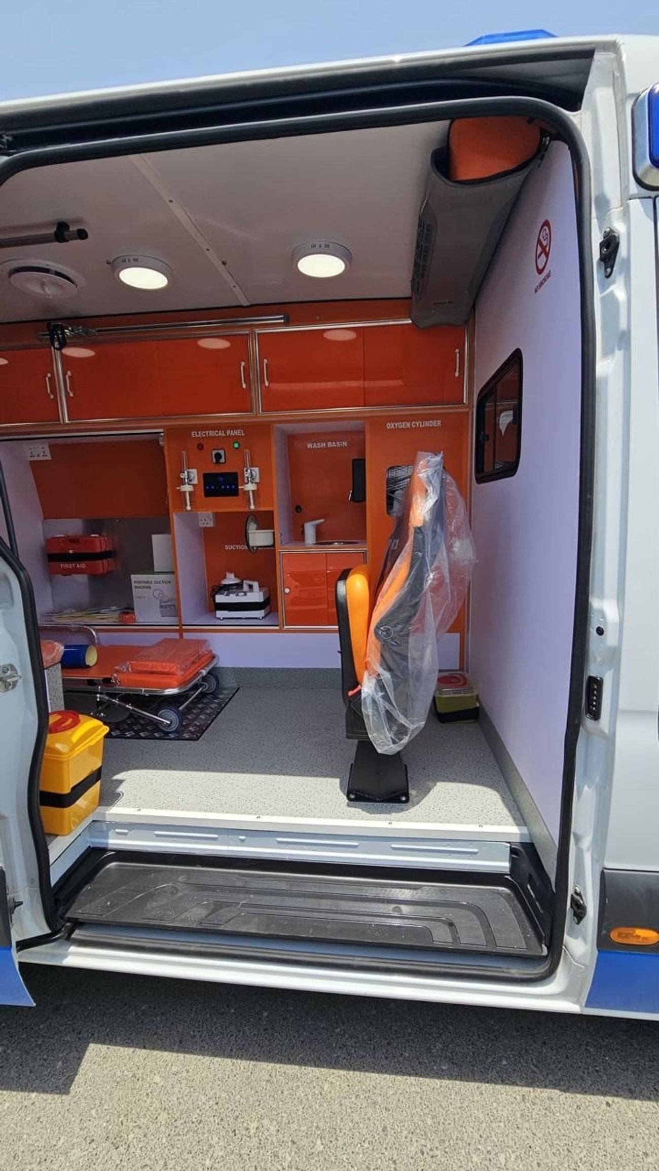 مرسيدس بنز سبرينتر 319 CDI Mercedes Benz Sprinter Ambulance