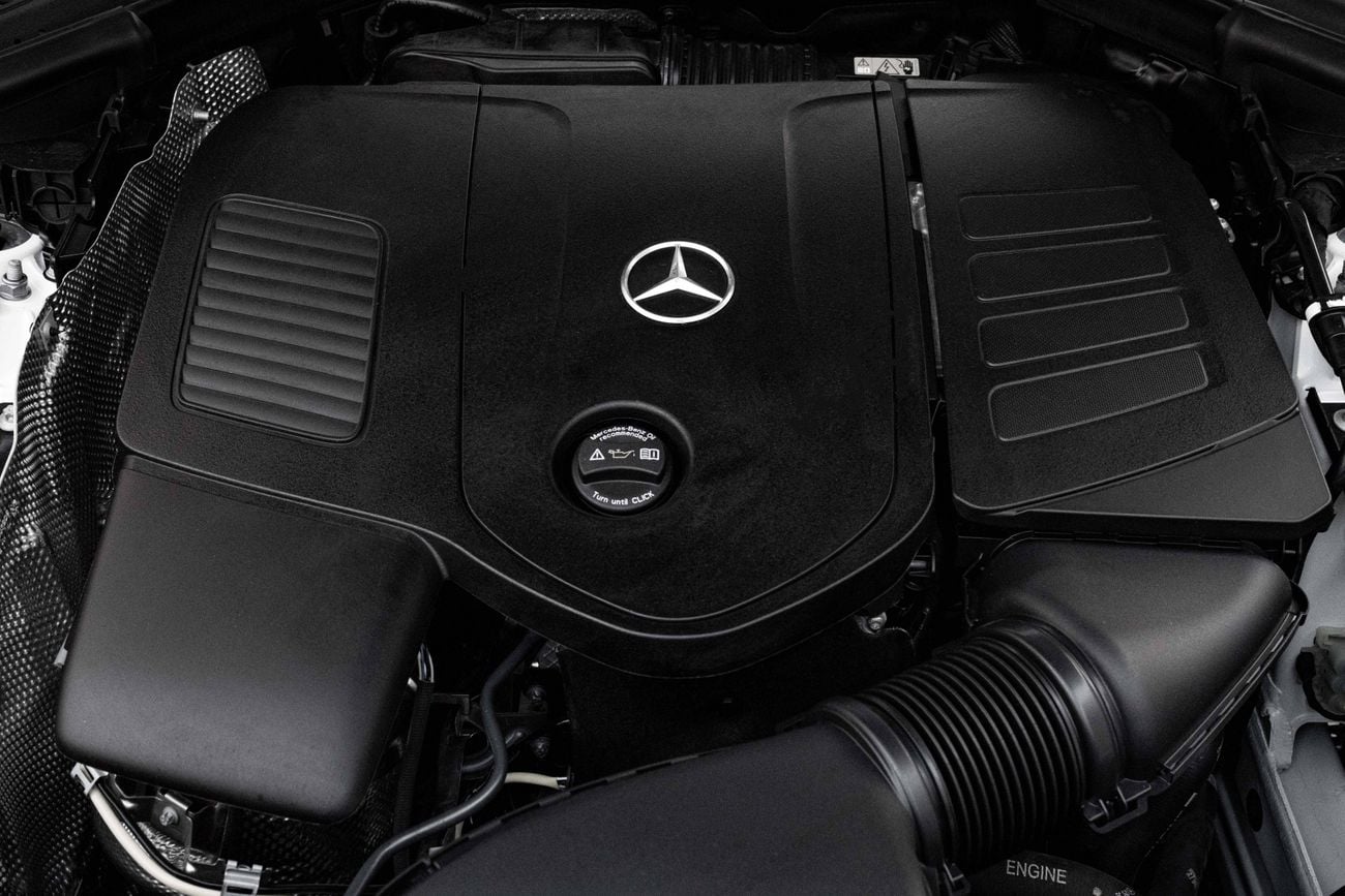 Mercedes Benz GLC200 4MATIC AMG | 4,407 P.M | 0% Downpayment | 2029 WARRANTY/SERVICE!