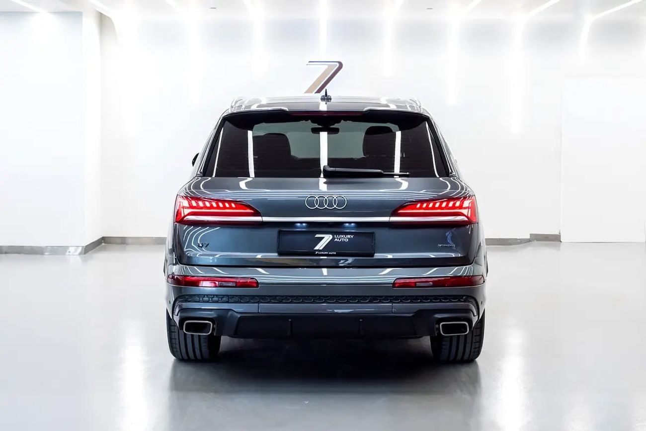Audi Q7 45 TFSI | GCC Specs | with Warranty and Service