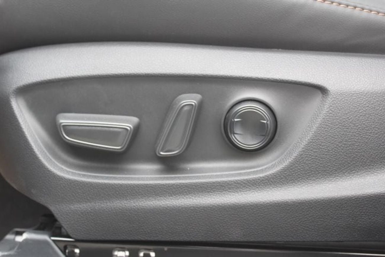 Toyota Frontlander Luxury