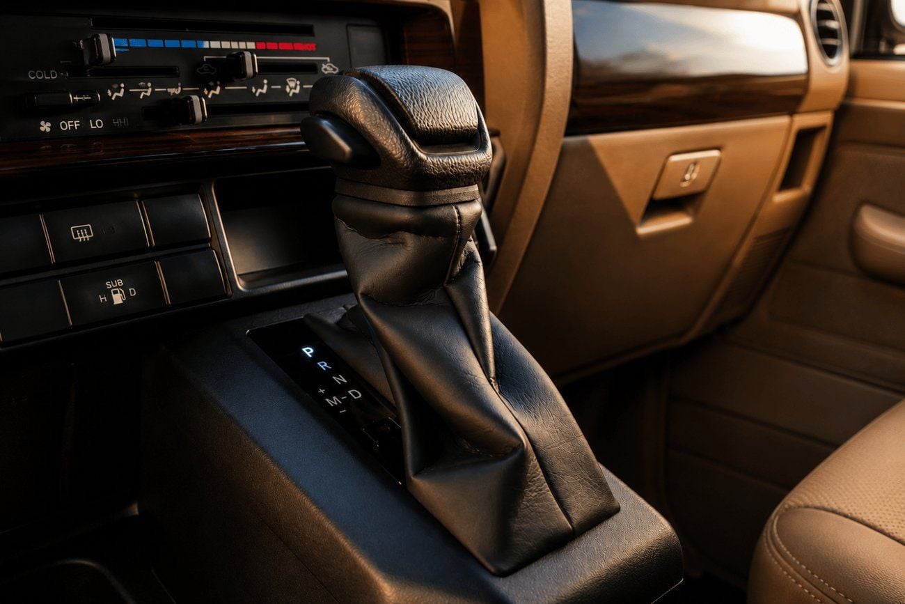 Toyota Land Cruiser 70 v6 petrol