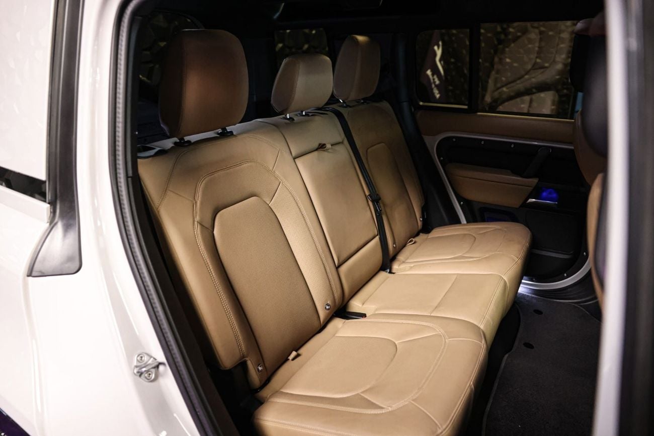 Land Rover Defender 110 X-DYNAMIC HSE P400