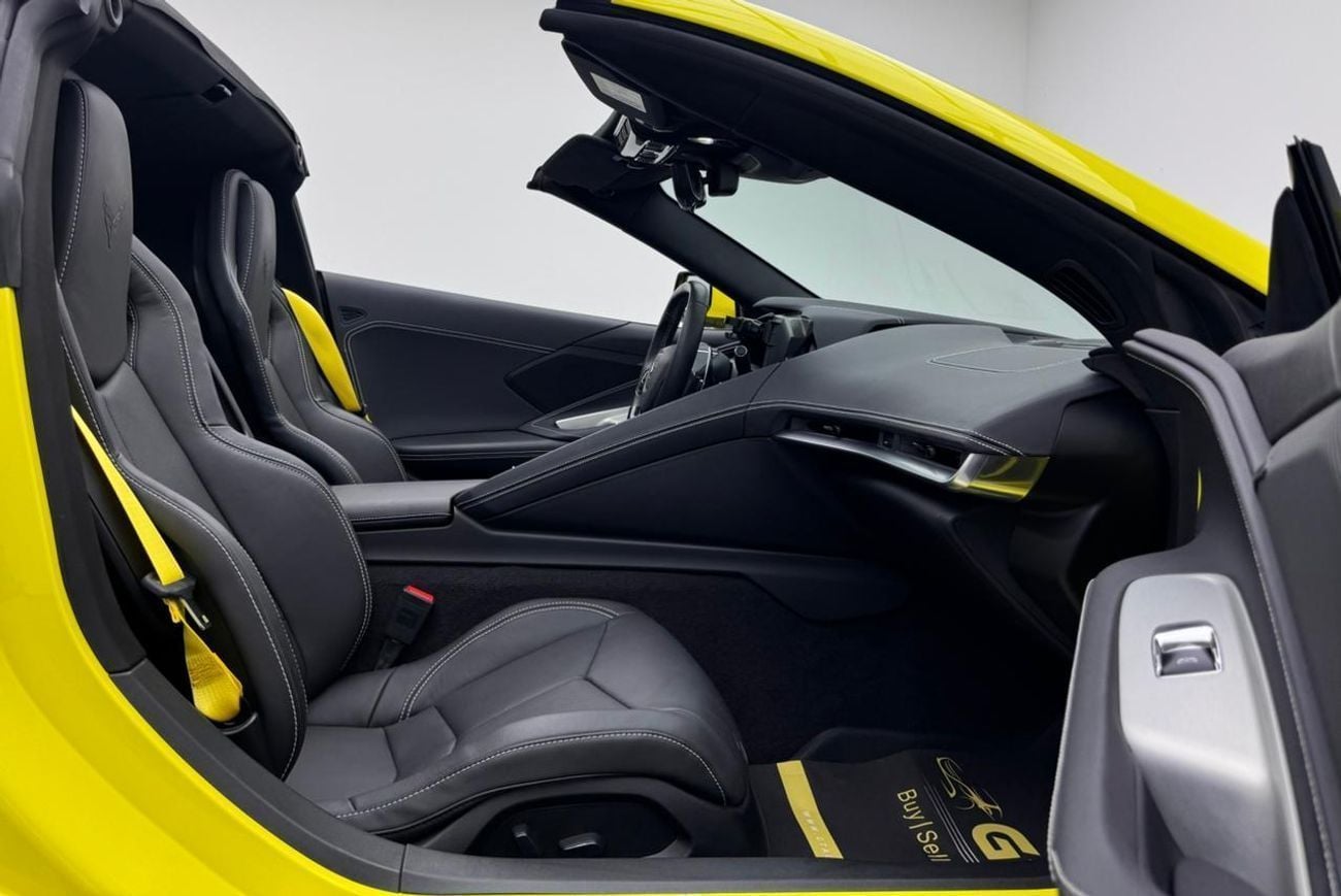 Chevrolet Corvette 2LT 2024 Chevrolet Corvette C8 Stingray 2LT, 2027 Chevrolet Warranty, Carbon Fiber Interior, Low Km,