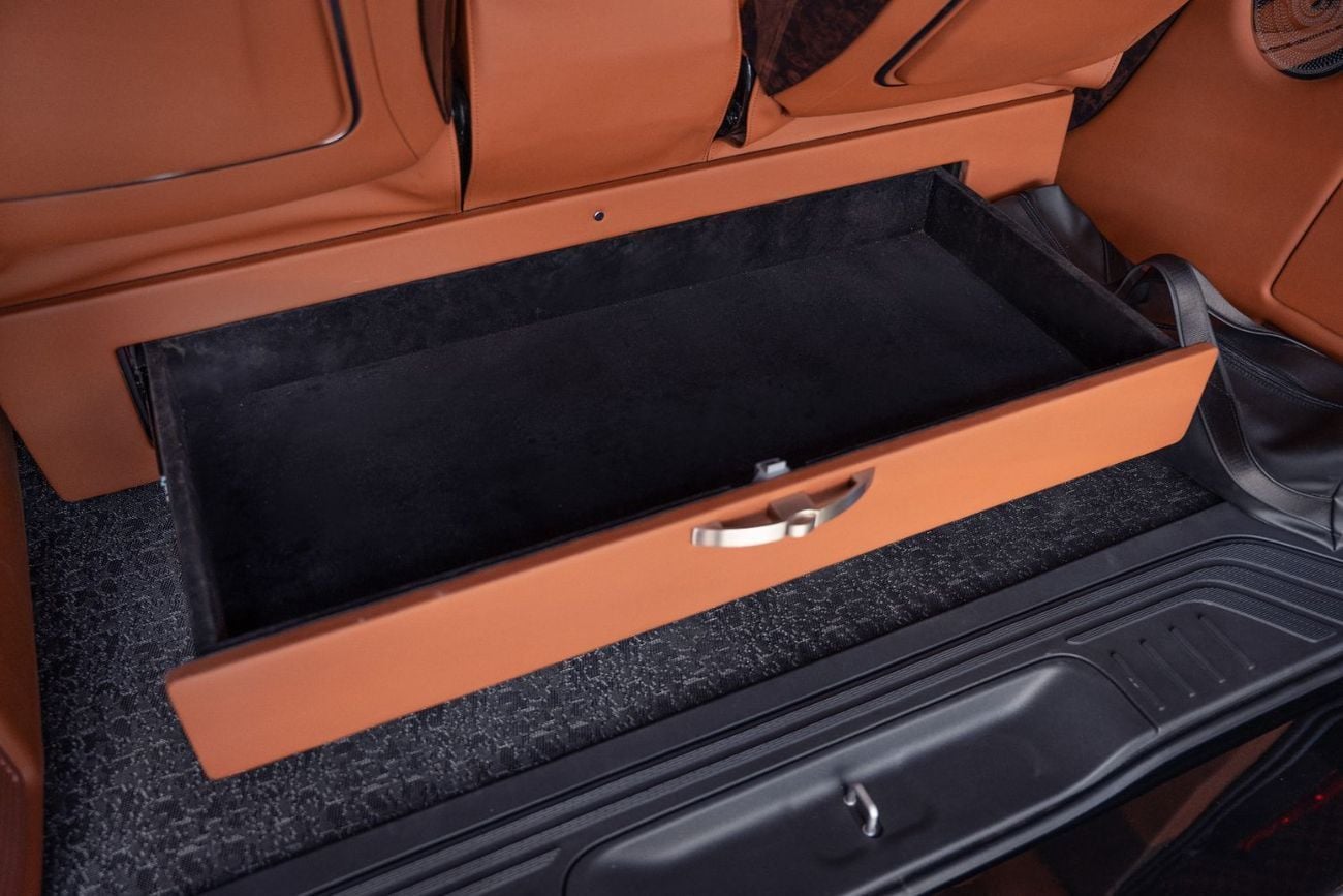 مرسيدس بنز V 300 by Limgene I Finest Leather in the World