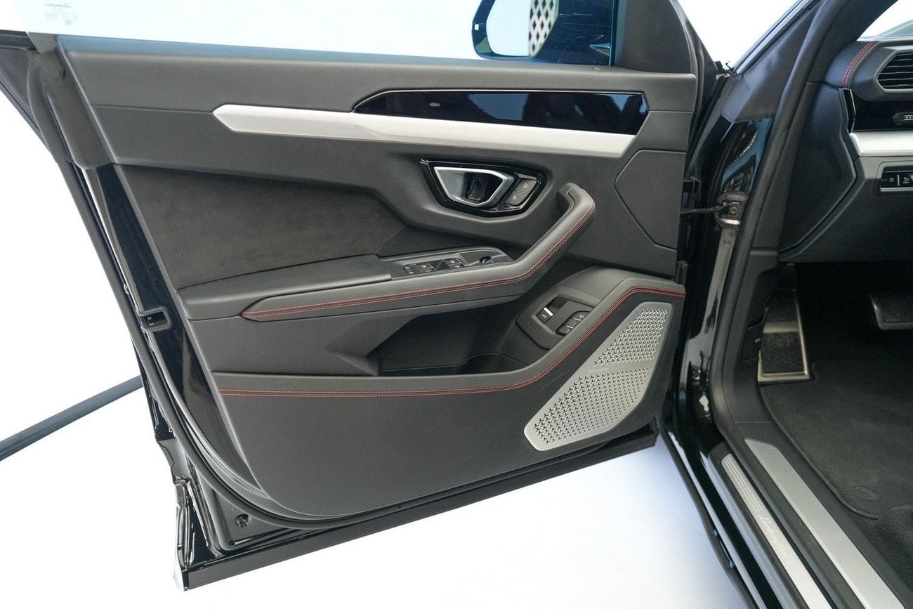 Lamborghini Urus STD