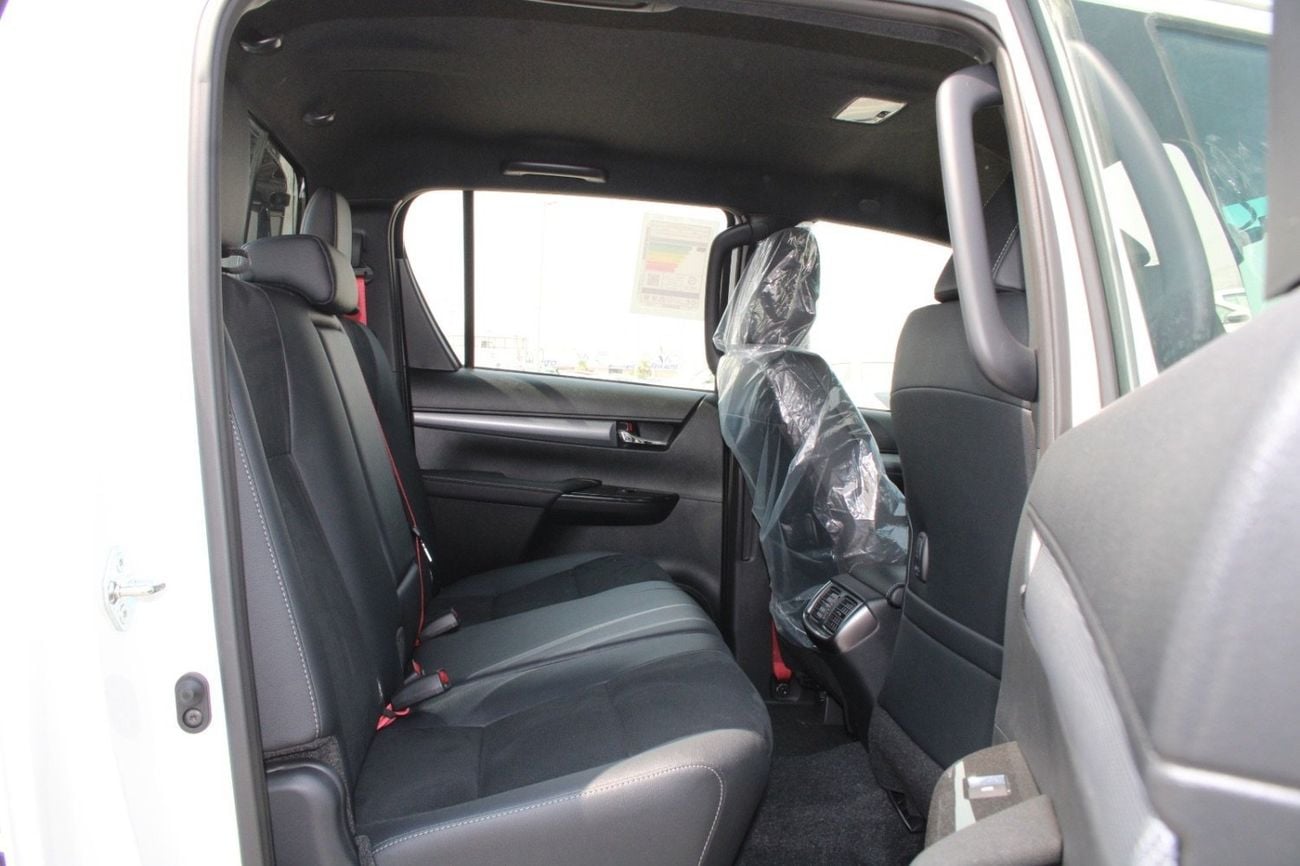 Toyota Hilux GR SPORT