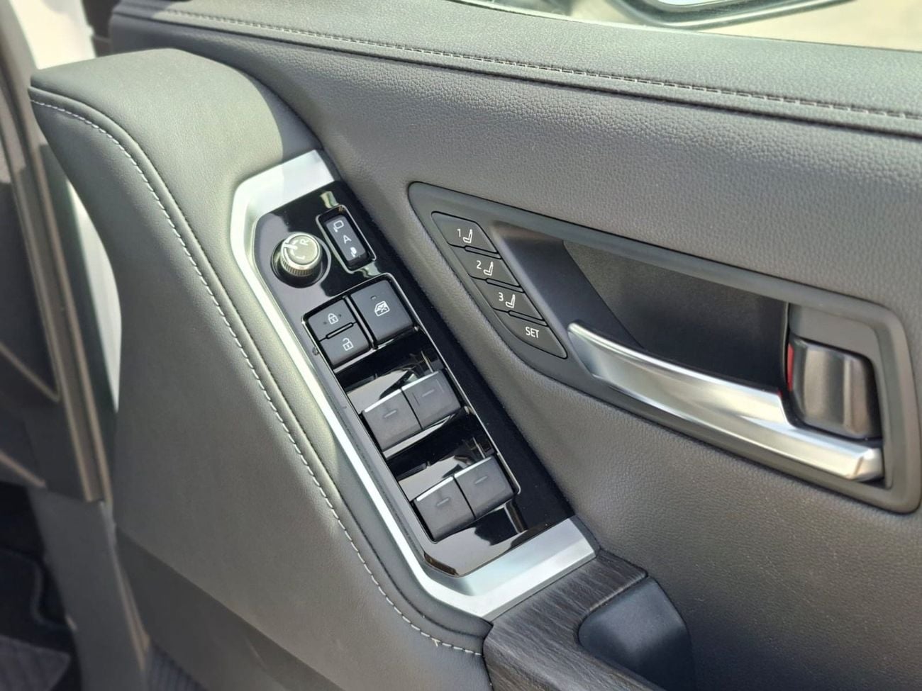 تويوتا لاند كروزر
