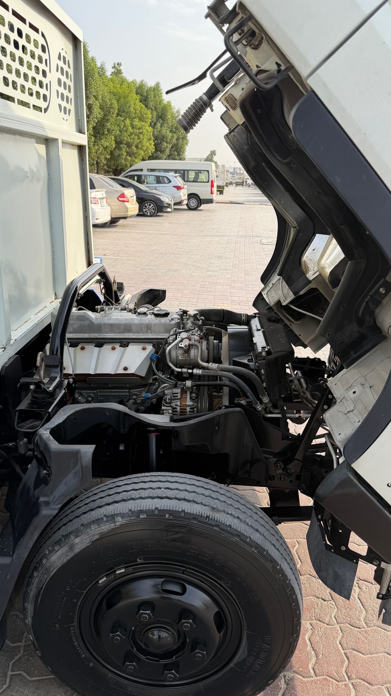 Mitsubishi Canter STANDARD