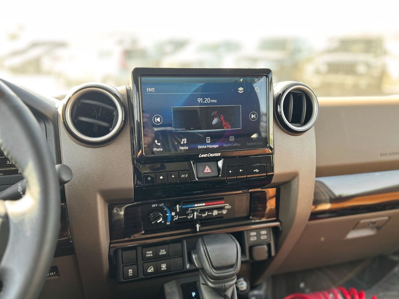 تويوتا لاند كروزر 70 EXPORT ONLY - Toyota LC76 2.8L 4WD FULL OPTION