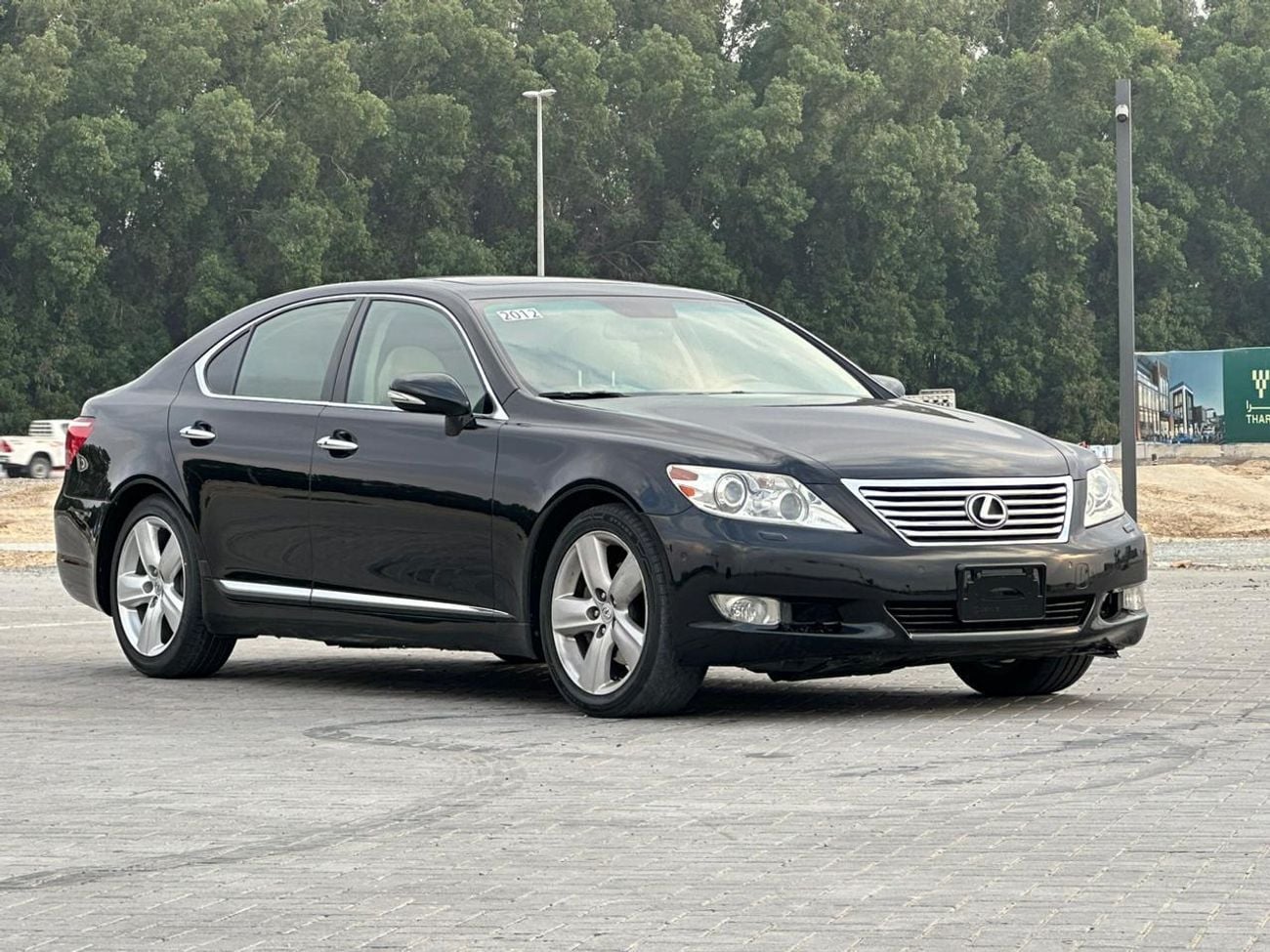لكزس LS 460 بريمير SWB